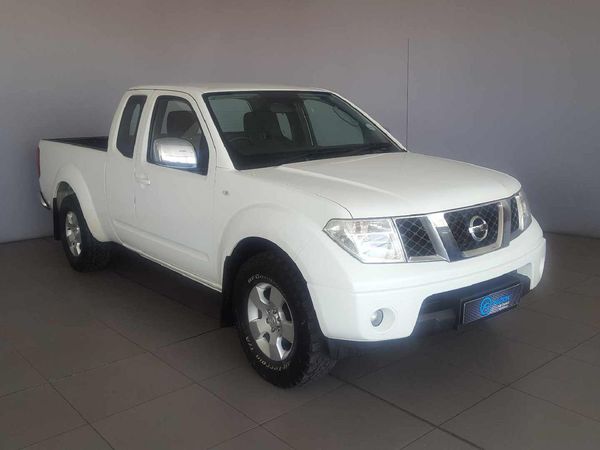 Used Nissan Navara 2.5 dCi XE KingCab Single-Cab for sale in Western ...