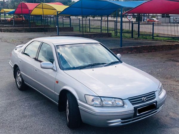 Used Toyota Camry 220 GX for sale in Gauteng - Cars.co.za (ID::7823962)