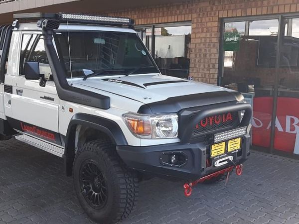 Used Toyota Land Cruiser 79 4.0 Single-Cab for sale in Gauteng - Cars ...