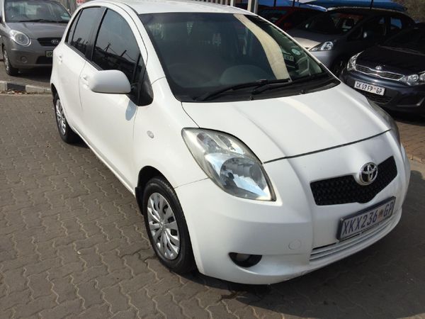 Used Toyota Yaris T3+ Auto 5-dr for sale in Gauteng - Cars.co.za (ID ...