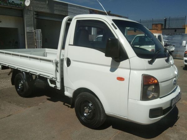 Used Hyundai H100 Bakkie 2.6D Dropside for sale in Gauteng - Cars.co.za ...