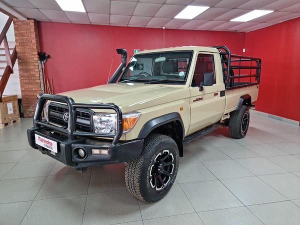 Used Toyota Land Cruiser 79 4.0 Single-Cab for sale in Gauteng - Cars ...