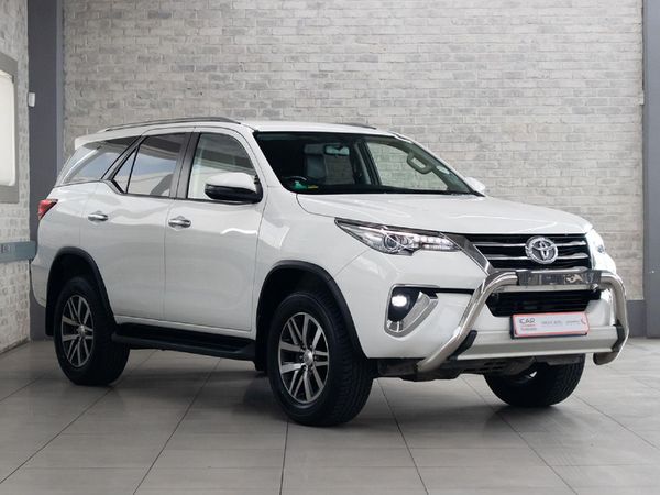 Used Toyota Fortuner 2.8 GD-6 Epic Auto for sale in Gauteng - Cars.co ...