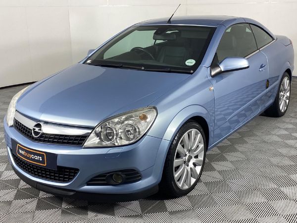 Used Opel Astra TwinTop 2.0 Turbo Cosmo for sale in Western Cape - Cars ...