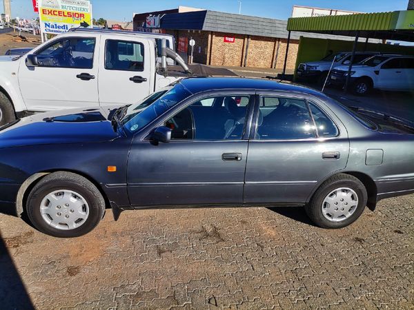 Toyota camry 200