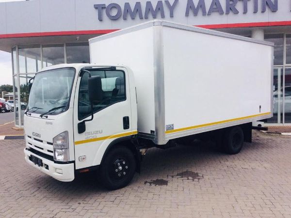 New Isuzu NPR 400 F/c C/c for sale in Gauteng - Cars.co.za (ID::7965962)