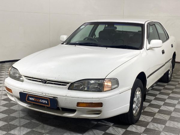 Toyota camry 200