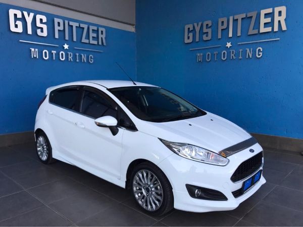 Used Ford Fiesta 1.0 EcoBoost Titanium 5-dr for sale in Gauteng - Cars ...