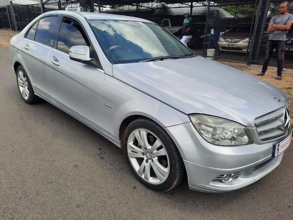 Used Mercedes-Benz C-Class C 200K Elegance Auto for sale in Gauteng ...