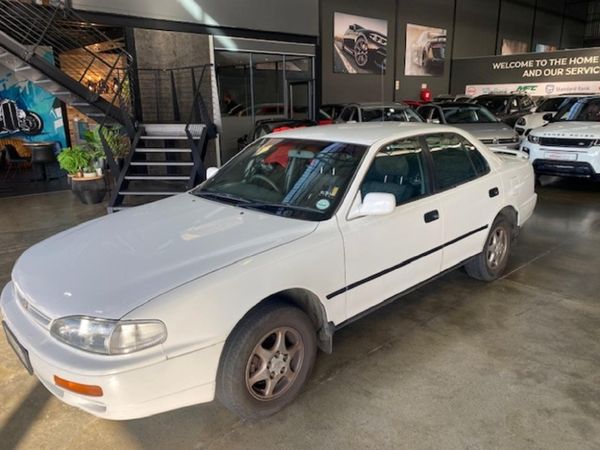 Toyota camry 200