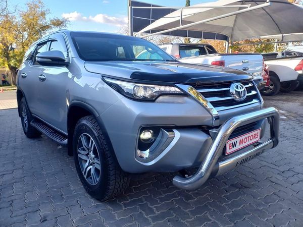 Used Toyota Fortuner 2.4 GD-6 Raised Body Auto for sale in Gauteng ...