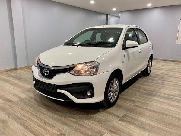 Used Toyota Etios 1.5 XS 5-dr for sale in Gauteng - Cars.co.za (ID ...