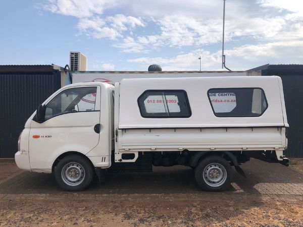 Used Hyundai H100 Bakkie 2.6D Dropside for sale in Gauteng - Cars.co.za ...