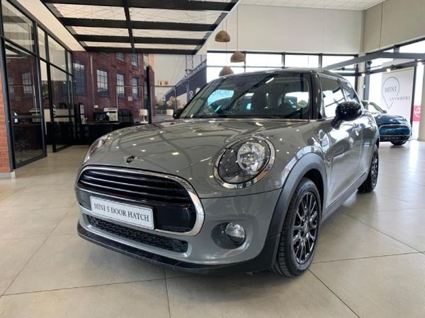 Used MINI Hatch Cooper 5-dr Auto for sale in Gauteng - Cars.co.za (ID ...