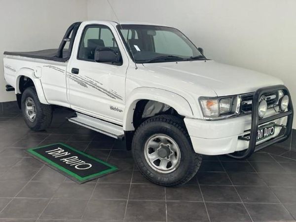 Used Toyota Hilux 2700i Raider Raised Body Single-Cab for sale in ...