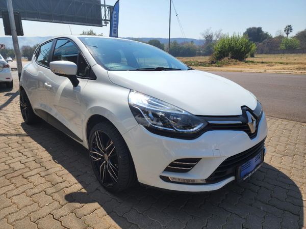 Used Renault Clio IV 900T Authentique 5-dr (66kW) for sale in Gauteng ...