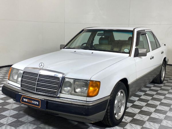 Used Mercedes-Benz E-Class 230 E Auto for sale in Gauteng - Cars.co.za ...