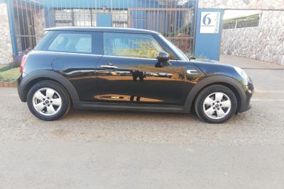 Used MINI Hatch Min Cooper Hatch Auto for sale in Gauteng - Cars.co.za ...