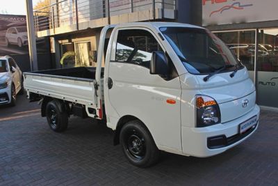 Used Hyundai H100 Bakkie 2.6D Dropside for sale in Gauteng - Cars.co.za ...