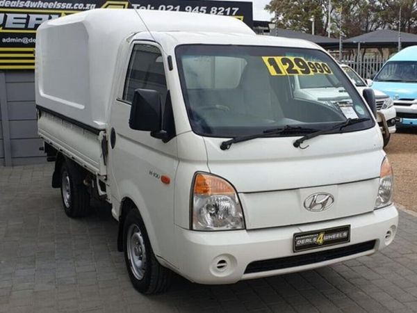 Used Hyundai H100 Bakkie 2.6i D Dropside for sale in Western Cape ...