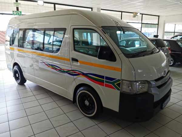 Used Toyota Quantum 2.7 Sesfikile 16-seat for sale in Gauteng - Cars.co ...