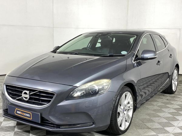 Used Volvo V40 T3 Excel for sale in Western Cape - Cars.co.za (ID::8337057)