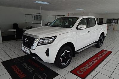 Used Nissan Navara 2.5 DDTi LE Auto Double-Cab for sale in Gauteng ...