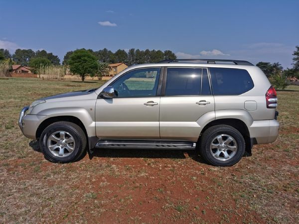 Used Toyota Prado 4.0 V6 VX Auto for sale in Gauteng - Cars.co.za (ID ...