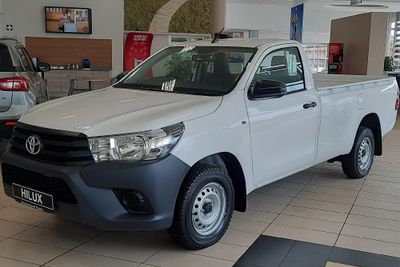 New Toyota Hilux 2.0 VVTi S Single-Cab for sale in Gauteng - Cars.co.za ...