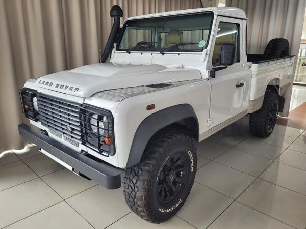 Used Land Rover Defender 110 2.2D Single-Cab for sale in Gauteng - Cars ...