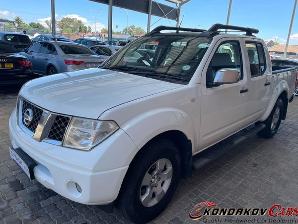 Used Nissan Navara 2.5 dCi Double-Cab for sale in Gauteng - Cars.co.za ...