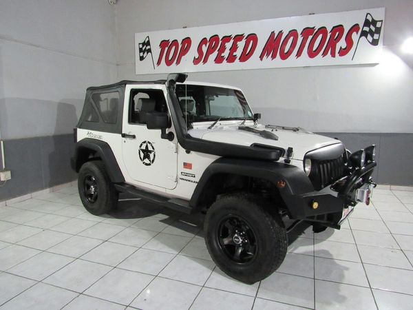 Used Jeep Wrangler 3.8 Sport M6 2-dr for sale in Gauteng - Cars.co.za ...