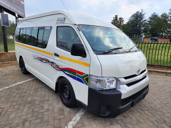 Used Toyota Quantum 2.7 Sesfikile 16-seat for sale in Gauteng - Cars.co ...