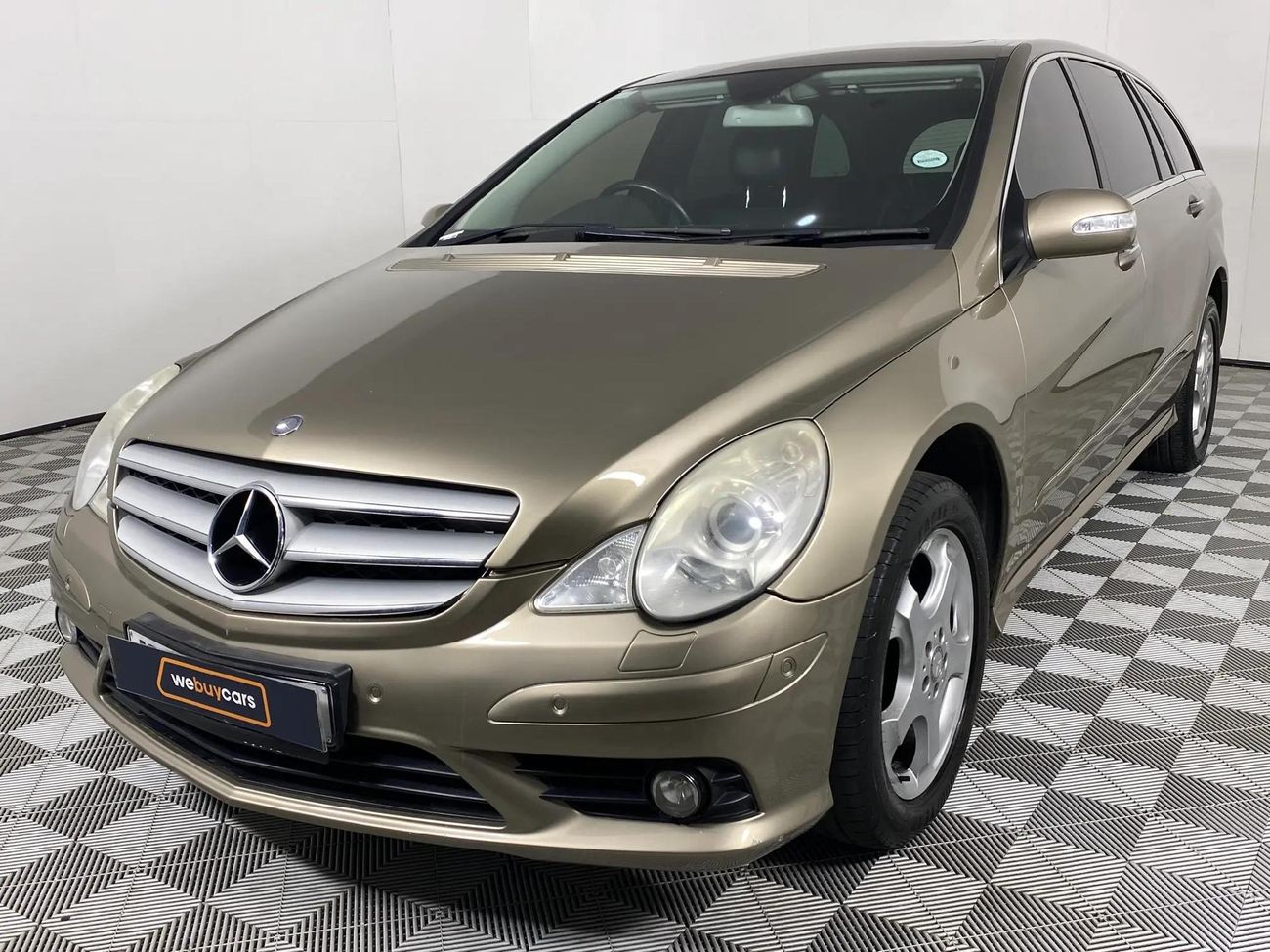 Used Mercedes-Benz R-Class 500 4Matic Auto For Sale In Eastern Cape ...