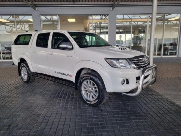 Used Toyota Hilux 3.0 D-4D Legend 45 Raised Body Double-Cab for sale in ...