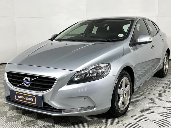 Used Volvo V40 T3 Kinetic for sale in Kwazulu Natal - Cars.co.za (ID ...