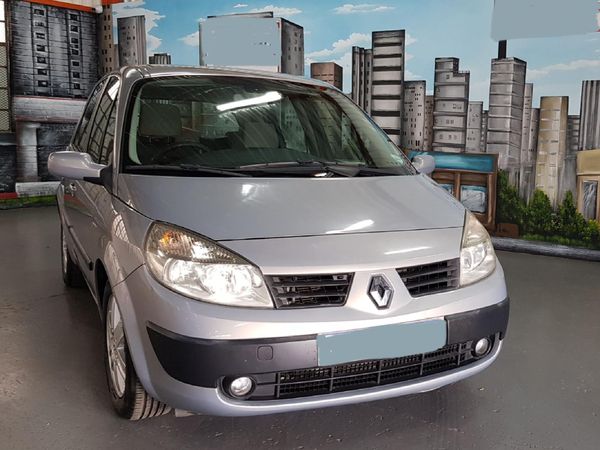 Used Renault Scenic II 1.9 dCi Expression for sale in Gauteng - Cars.co ...