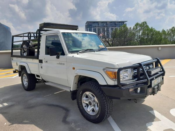 Used Toyota Land Cruiser 79 4.0 Single-cab For Sale In Gauteng - Cars 