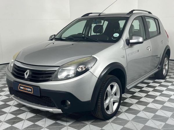 Used Renault Sandero 1.6 Stepway for sale in Limpopo - Cars.co.za (ID ...