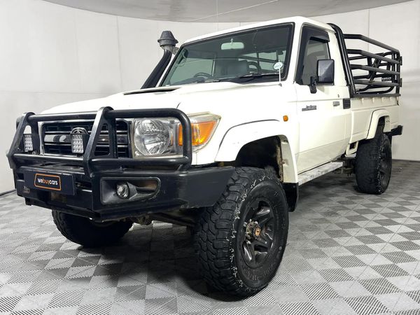 Used Toyota Land Cruiser 70 4.5 D Single-Cab for sale in Western Cape ...