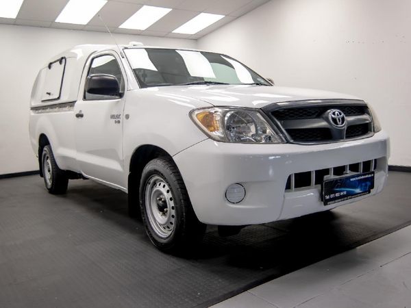 Used Toyota Hilux 2.5 D-4D SRX Single-Cab for sale in Gauteng - Cars.co ...