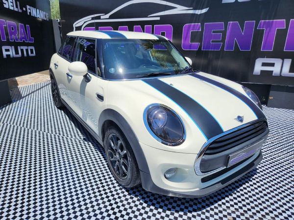 Used MINI Hatch Cooper 5-dr Auto for sale in Gauteng - Cars.co.za (ID ...