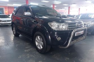 2010 Toyota Fortuner 3.0 D-4D Raised Body