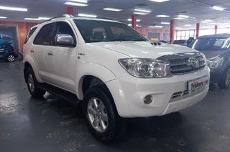 2009 Toyota Fortuner 3.0 D-4D Raised Body