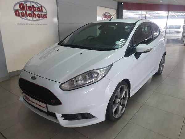 Used Ford Fiesta ST 200 1.6 EcoBoost 3-dr for sale in Gauteng - Cars.co ...