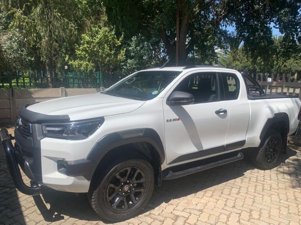 Used Toyota Hilux 2.8 GD-6 Raised Body Legend Extended Cab for sale in ...