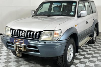 Used Toyota Prado V6 VX Auto 5-seat for sale in Gauteng - Cars.co.za ...