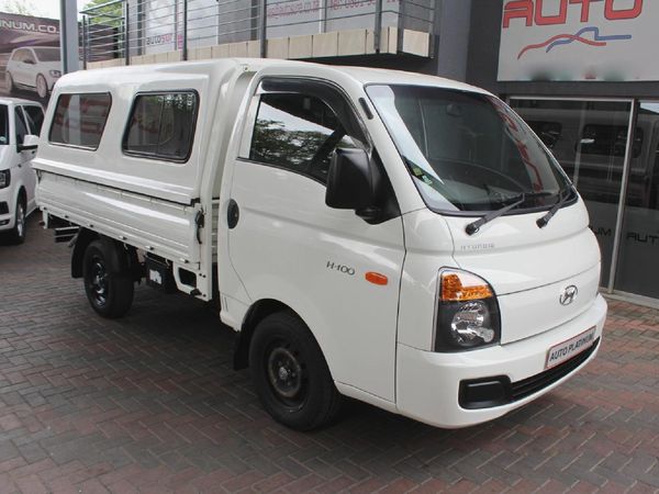 Used Hyundai H100 Bakkie 2.6D Dropside for sale in Gauteng - Cars.co.za ...