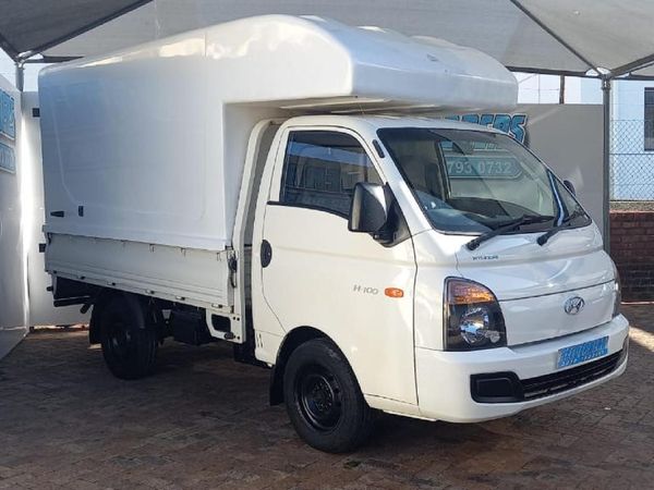 Used Hyundai H100 Bakkie 2.6D Dropside for sale in Western Cape - Cars ...