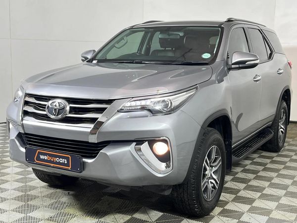 Used Toyota Fortuner 2.8 GD-6 Raised Body Auto for sale in Gauteng ...